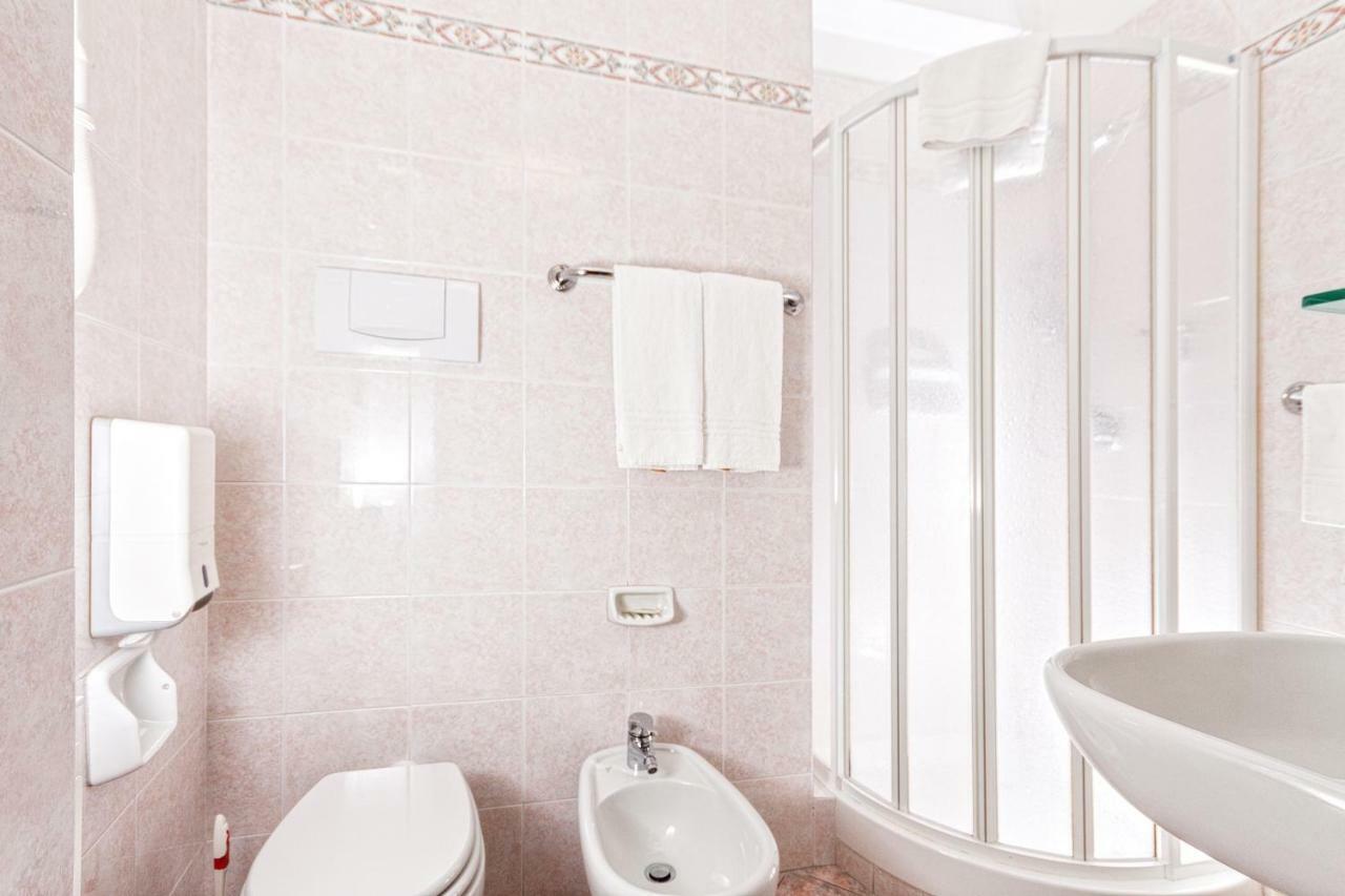 Ambasciatori Hotel 3*