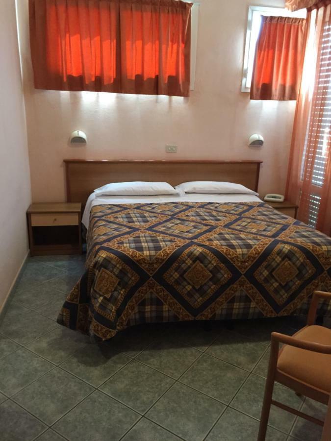 Hotel Ambasciatori 3*