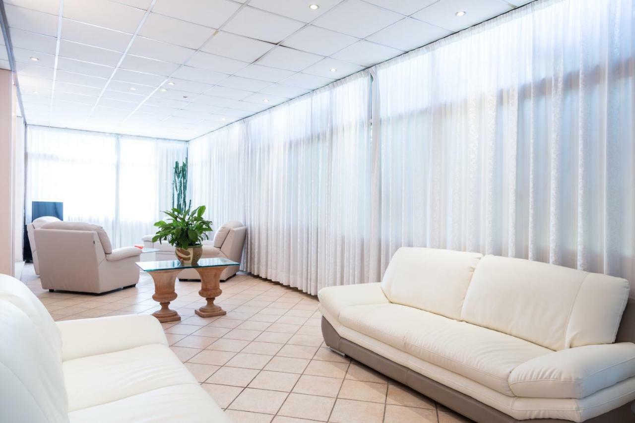 Ambasciatori 3*
